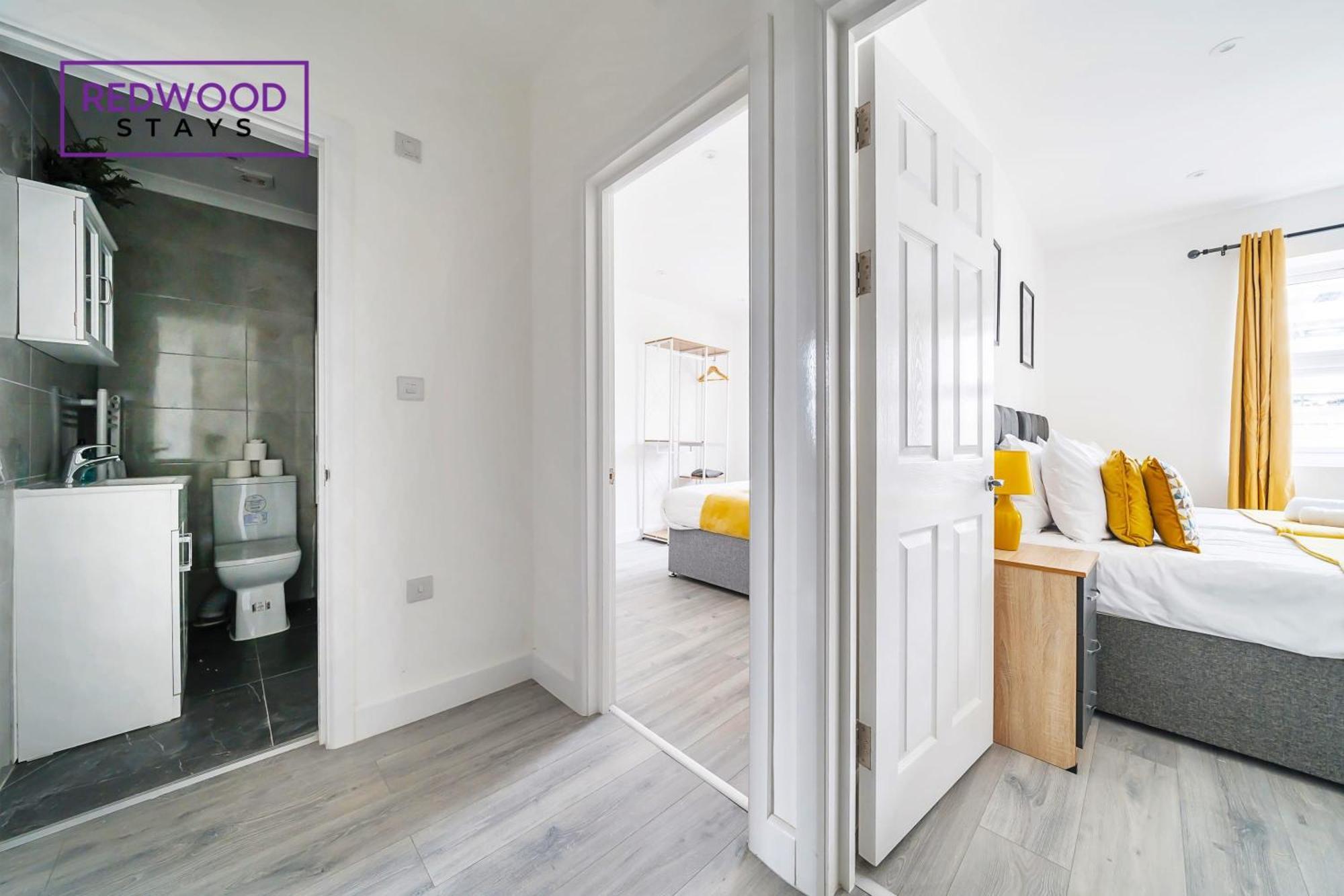 Brand New, 2 Bed 1 Bath, Modern Town Center Apartment, Free Wifi & Netflix By Redwood Stays Олдершот Екстер'єр фото